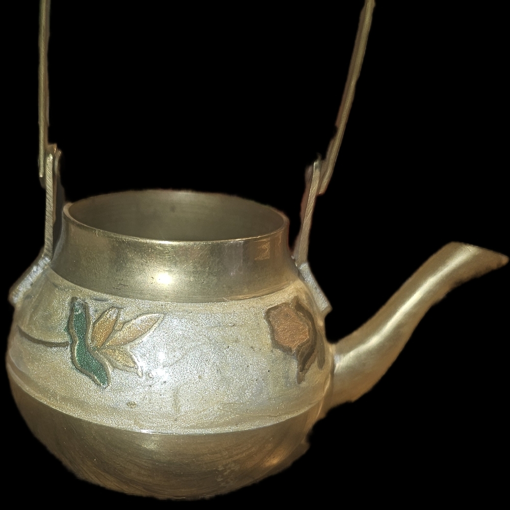 Miniture tea pot